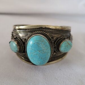 Handcrafted Turquoise Stone Cuff Bracelet - Women Jewelry